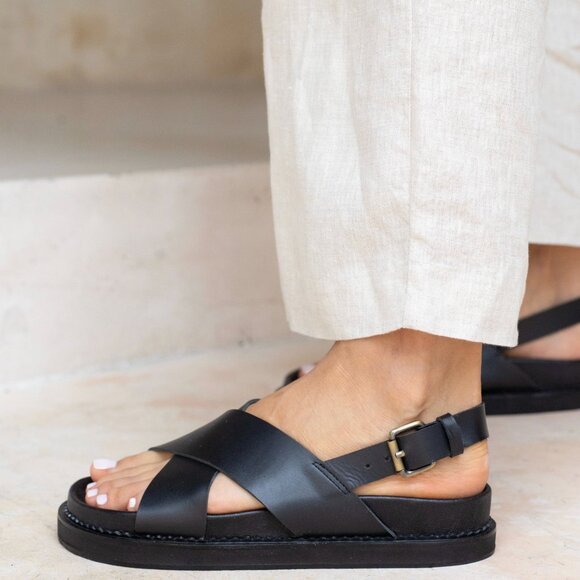 Liberte Capri Sandal - Black leather - NEW - Size 9 (EU 40) - Picture 3 of 10